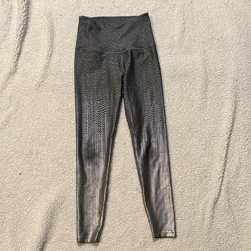 Beyond Yoga heather grey and Silver Leggings